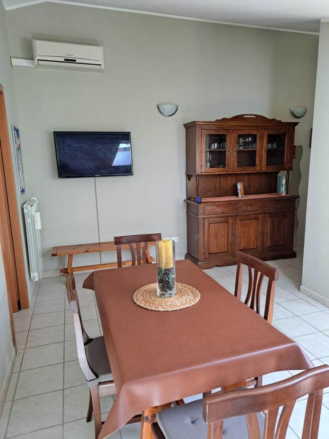 Mansarda Di Grazy Apartment Citta Sant'Angelo Luaran gambar